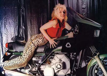 Debbie Harry del gruppo musicale "Blondie"