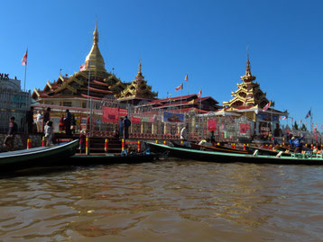 Phaung Daw U-Pagode am Inle See
