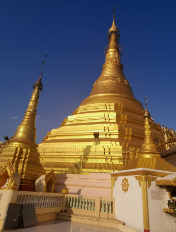 U Zina Pagode in Mawlamyine