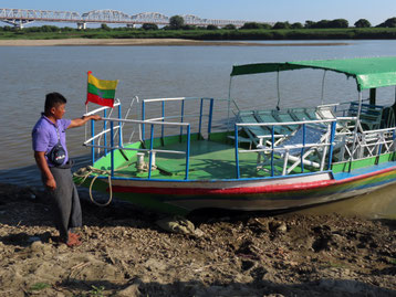 Bootsfahrt auf dem Ayeyearwady