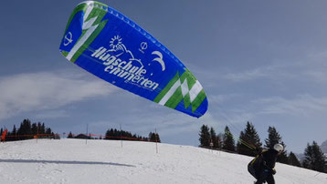 Gleitschirmflieger kennenlernen
