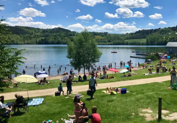 espace de baignade au lac d'Aydat