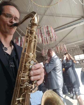 DJ plus Saxophon,Saxophonist,DJ,Wuppertal,Essen,Düsseldorf,Mettmann,Wülfrath,Recklinghausen,Münster,Dortmund,Hückeswagen,Schwelm,Dorsten,Köln,Unna,Hattingen,Bochum,Hochzeit,Geburtstag,Gartenfest,Party,Sylvester