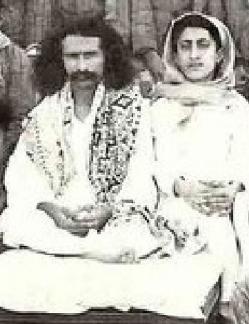 Meher Baba with Chhota Baba at Toka, India 1928.