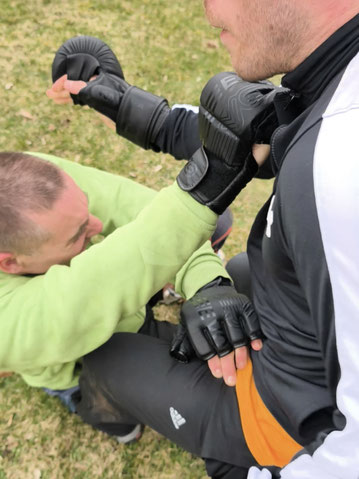 SC Int'l Street Combatives Austrian Summit Krav Maga Marchtrenk Selbstverteidigung Grappling