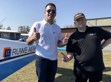 Julian mit Prüfer Udo