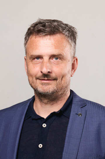 Matthias Hauser ist Rektor Gesundheitsmittelschule sowie Fachmittelschule am Fach- und Wirtschaftsmittelschulzentrum in Luzern. (Bild: Daniel Infanger)