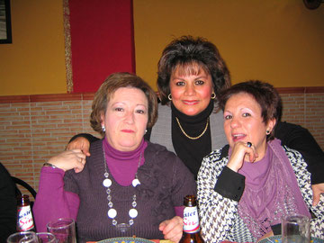 Mis queridas amigas Juanni y Mari Carmen