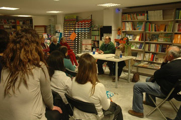 Javier Fornell en el encuentro con los lectores