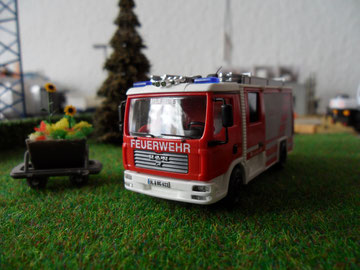 Hilfeleistungslöschgruppenfahrzeug 10/6