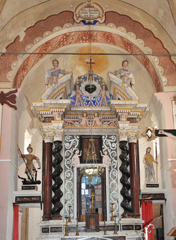 Corbara - Confrérie Saint Antoine Abbé - Maître autel