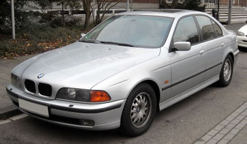 BMW 523i (E39)