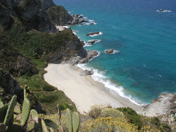 einsame Buchten am Capo Vaticano 