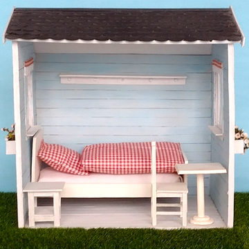 Wichtelzimmer mit Möbeln