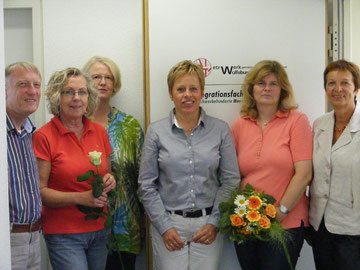 Wilfried Heyse (von links), Rita Wiora, Elke Kalles, Doris Kuska, Sabine Bergmann und Ingrid Eckel