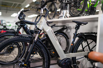 e-motion e-Bike Premium-Shop Velbert