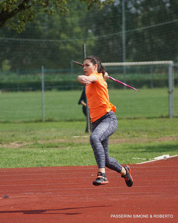 Nella foto Ilaria Casarotto primatista italiana di specialità U18 proveniente da baseball prima e softball poi e attualmente in California con la UCLA University chiamata con una borsa di studio come giavellottista