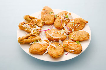 7.Vegetable Pakoda