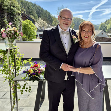 Traumhochzeit für ein glückliches und dankbares Brautpaar