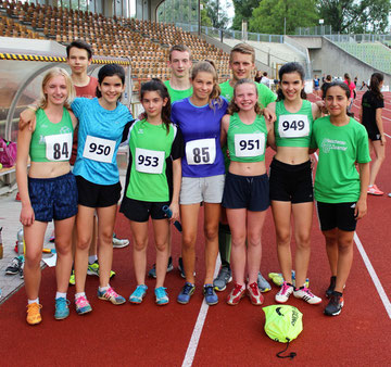 Die Schüler und Jugend mit Trainer Felix Luckner