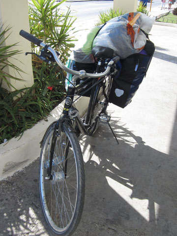 Das völlig überladende Fahrrad