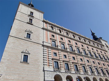 Alcazar - Not Open at That Time