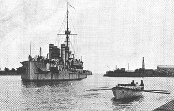 S.M.S. Sachsen im Vorhafen von Wilhelmshaven