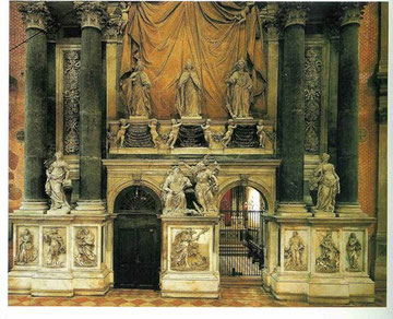 Il  grandioso mausoleo Valier , Venezia  chiesa  dei Santi  Giovanni e Paolo