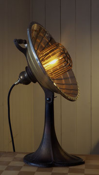 Findling-Lampe "Heizer"; verkauft