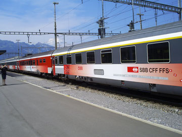 Zug 15162 bei der Abfahrt Richtung Zürich HB im Grenzbahnhof Buchs (SG)