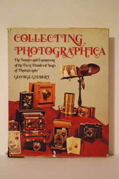 COLLECTING PHOTOGRAPHICA