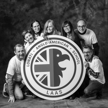 Il racconto del set benefico di ritratto IPA alla Lonati Anglo American School LAAS di Brescia