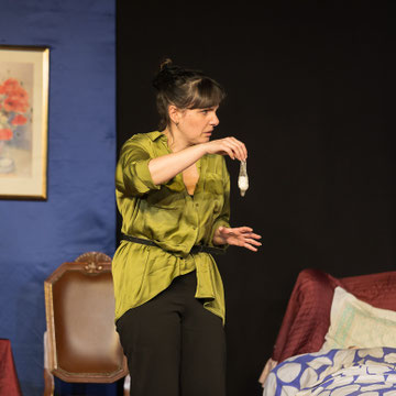 Le fotografie di scena dello spettacolo teatrale Mai fidarsi di un uomo in mutande al Teatro Caboto Kolbe di Milano | Alessandro Tintori