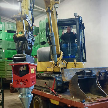 Walk Kegelspalter auf KOMATSU PC55MR