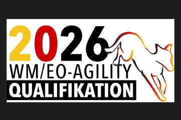 Logo mit der Jahreszahl 2026 in den Farben Gelb, Rot und Schwarz, dem Text 'WM/EO-AGILITY QUALIFIKATION' und der Umrisszeichnung eines springenden Hundes.