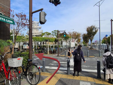 湘南台駅からがじゅまるカイロプラクティックへの道のり3