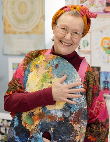 Künstlerin Andrea Christiane Spring im Atelier Meermaid Art © Dirk Godlinski Worpswede