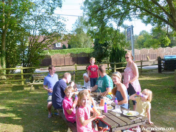 Picnic con amigos - www.AorganiZarte.com