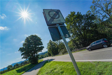 Das Ende der Umweltzone? Das Regierungspräsidium Tübingen prüft, ob und welche Verkehrsmaßnahmen abgeschafft werden können. 