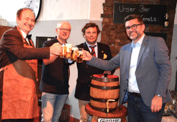 SFB-Präsident Strittmatter, Ganther-Geschäftsführer Frankenberger, DFB-Präsident Denzer, Landtagsabgeordneter Reith (v.l.n.r)