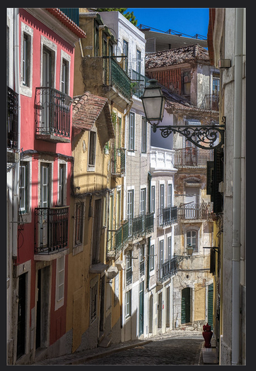 One Door... One Story. Lisbon Jewish Tours with Patricia - kosherinlisbon.com