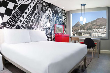 Unterkünfte Kapstadt: Radisson Red Hotel