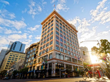 San Diego Hotels: © Gaslamp Plaza Suites