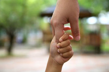 Kinder brauchen von Erwachsenen die Sicherheit einer verlässlichen Bindung.