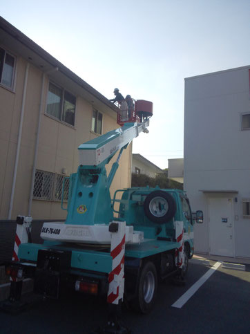 初めての高所作業車です。