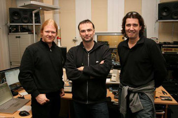 Hansi Kürsch (Blind Guardian), Charlie Bauerfeind und Christian Krumm in den Twillight-Studios Grefrath