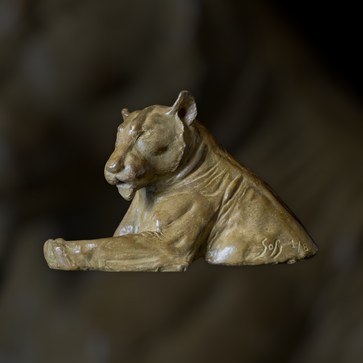 Sculpture, bronze, lionne, bronze animalier, Sophie Gérault, art animalier