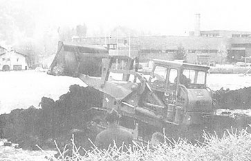 Juli 1973: Die "Hubmann"-Bagger wollten ohne Genehmigung gleich Tatsachen schaffen.