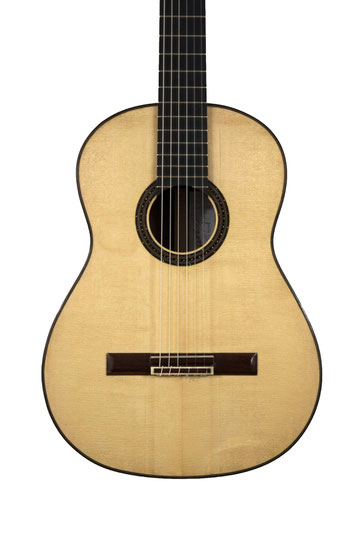 Benoit Zeidler - classical guitar  
