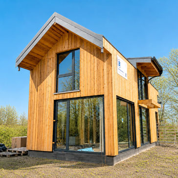 Bauzeit berlin GmbH, Neubau Holzhaus, Bauleitung, Ausschreibung, Vergabe und Bauleitung aller Gewerke, Planung, Qualitäts- und Bauzeitüberwachung, Aufmaß, Abnahmen und Prüfungen, Gewährleitungsmanagment